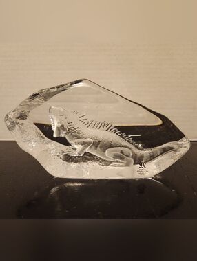 Crystal Glass Iguana Lizard Mats Jonasson Sweden 7 in Paperweight Decor Signed